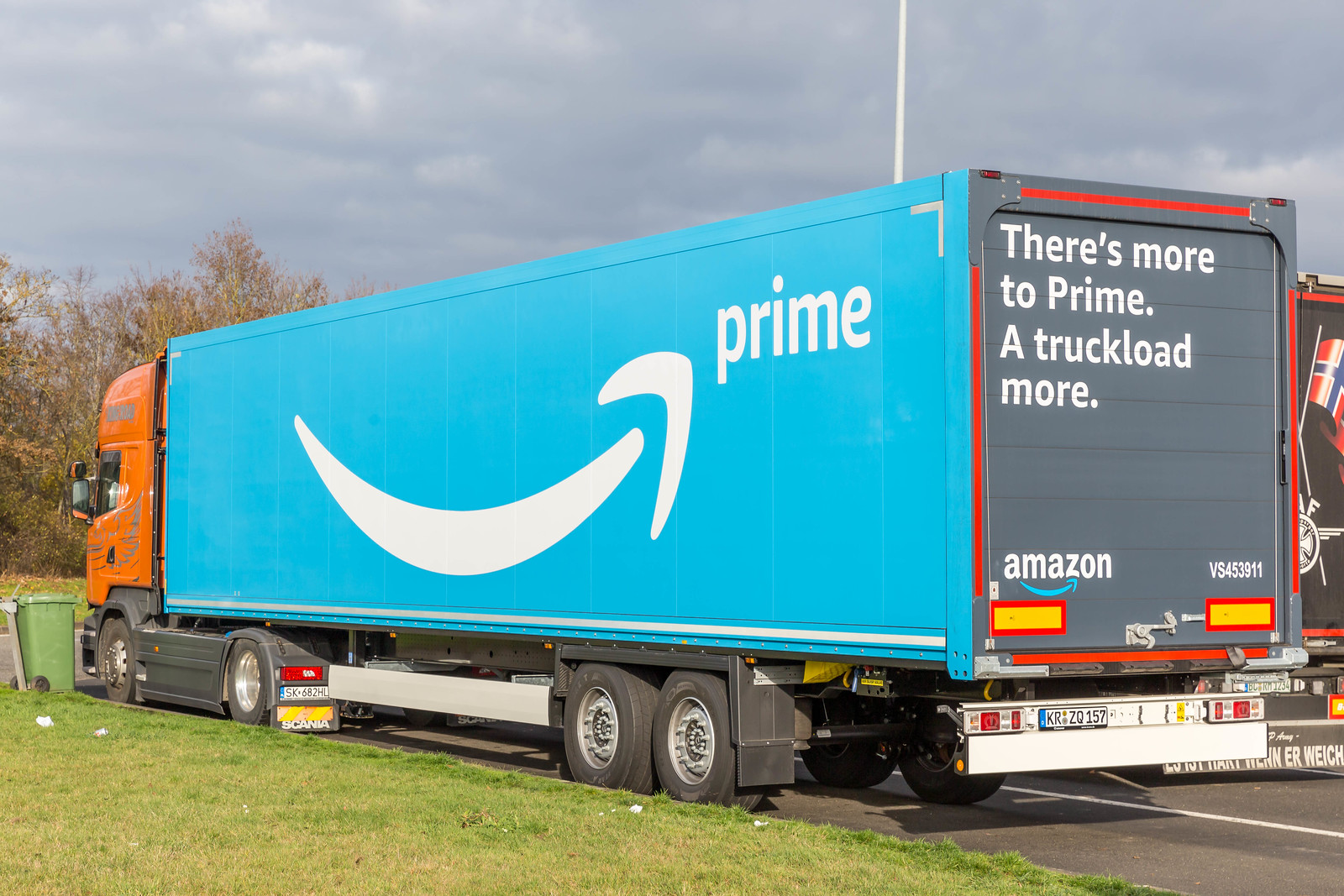 Amazon prime truck